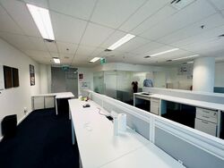 Tung Centre (D1), Office #523602171
